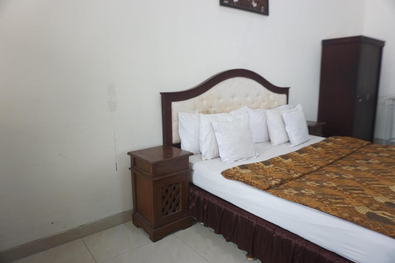 Hotel Laweyan Solo Εξωτερικό φωτογραφία