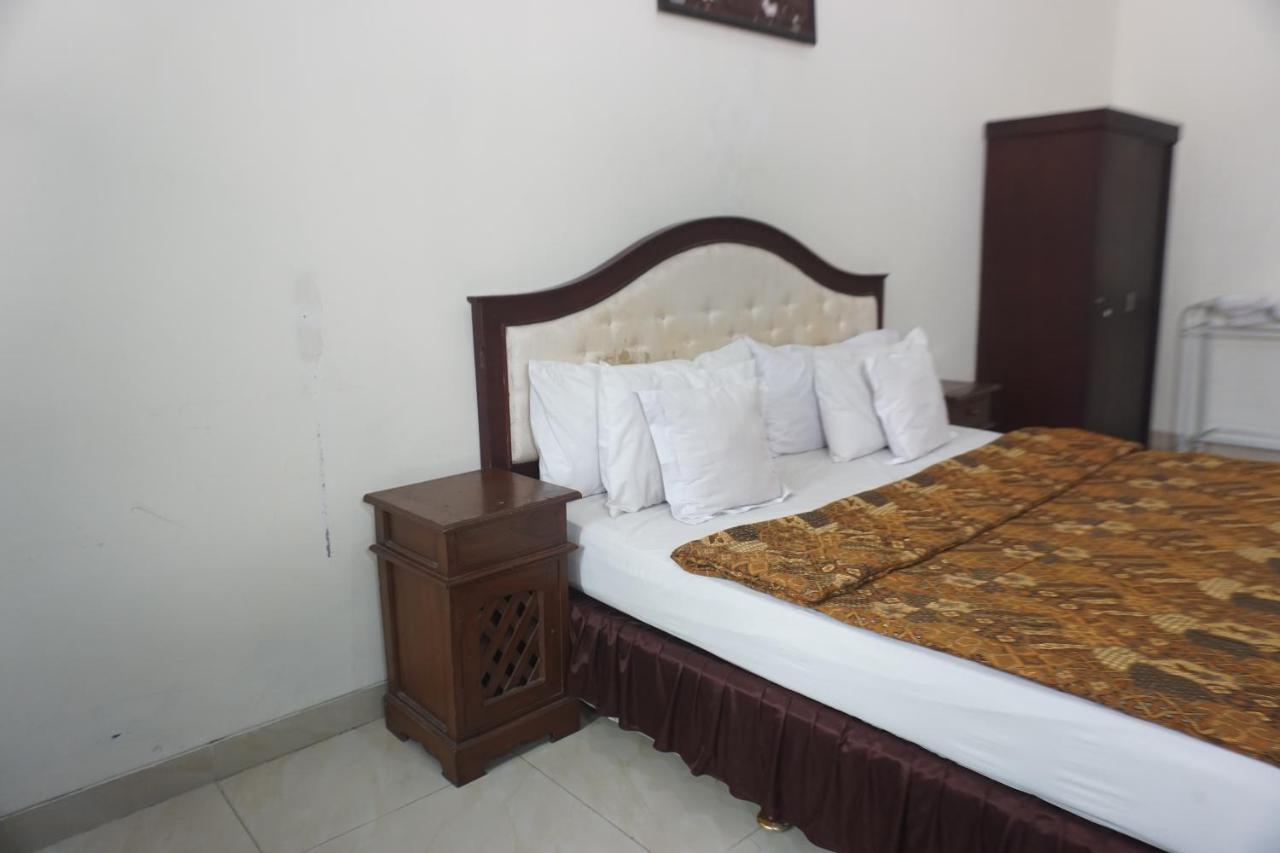 Hotel Laweyan Solo Εξωτερικό φωτογραφία